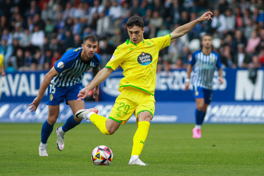 Martín Ochoa, tras su debut como titular en el Depor: “Es un día inolvidable para mí”