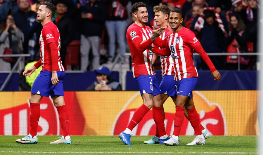 El Atlético golea a un Celtic que jugó con diez desde el minuto 23 (6-0)