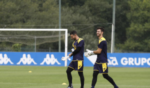 Germán, Mackay y el cruce en la portería del Deportivo