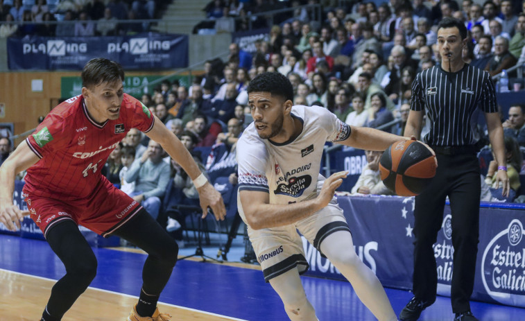 El Granada destroza al Obradoiro con un festival ofensivo (77-94)