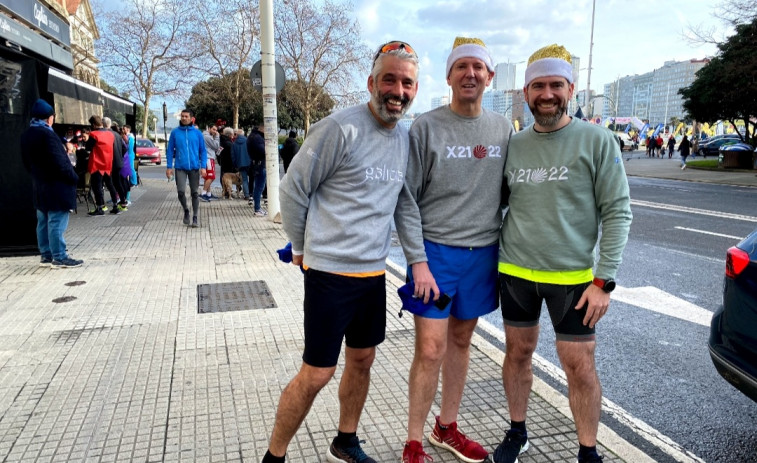 Alfonso Rueda, Martiño Rivas y Nacho Carretero, los rostros conocidos de la San Silvestre Coruña 2023