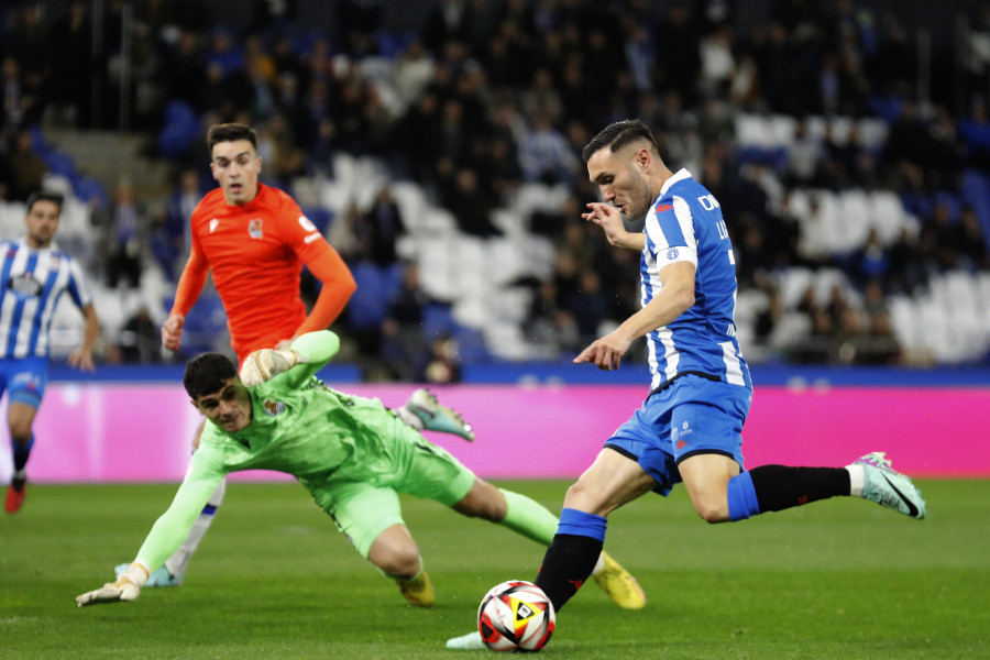 Lucas Pérez: “Feliz por la victoria y por estrenarme”