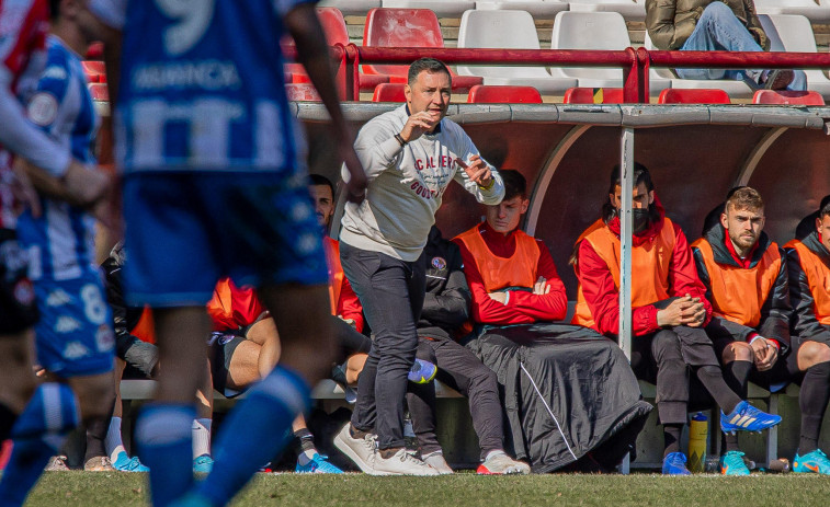 Raúl Llona, ¿a la tercera va la vencida para el Depor frente al técnico riojano?