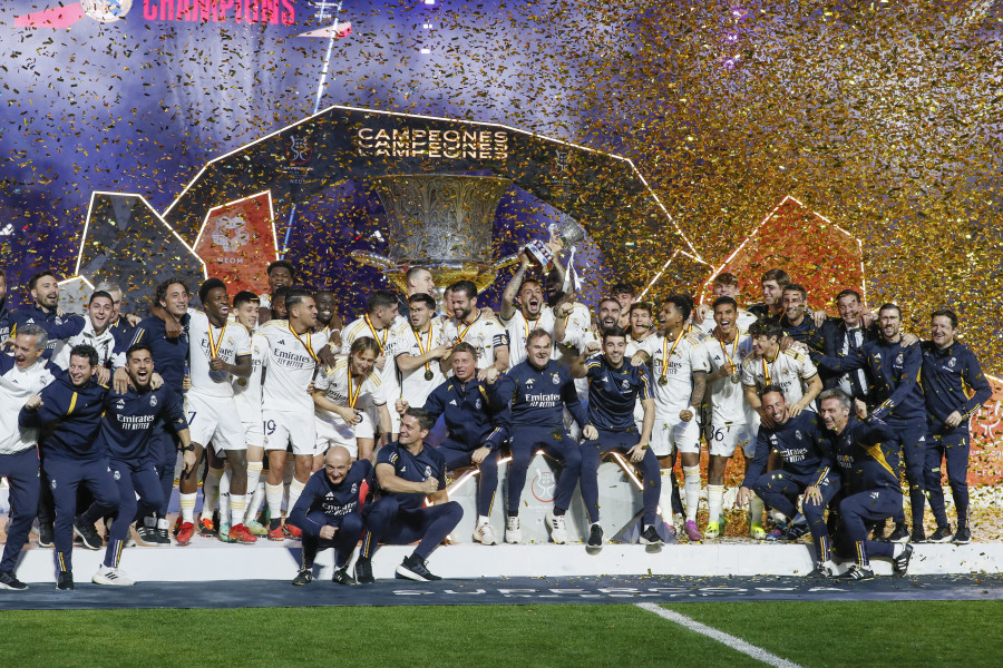 Vinícius y Rodrygo dan al Real Madrid su decimotercera Supercopa de España (4-1)