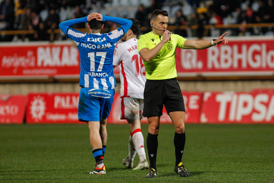 El Depor pone fin a su racha y tropieza en el Reino de León