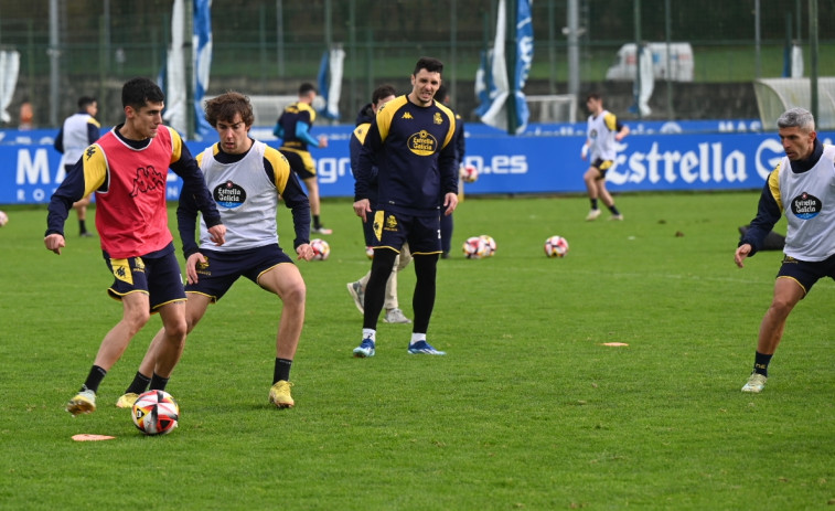 Villares entrena con el grupo y se apunta a la Ponferradina