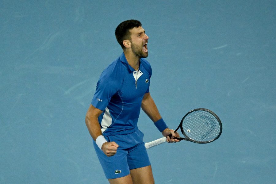 Un Djokovic espeso supera a Popyrin en cuatro sets