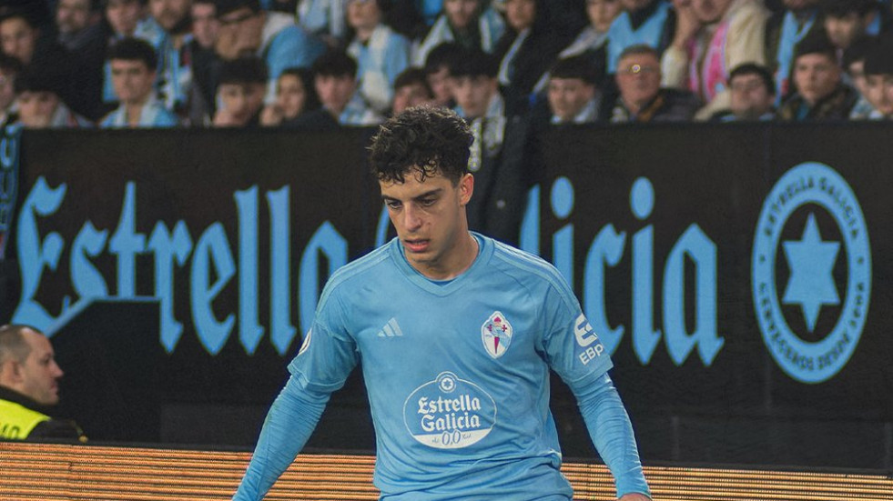 Hugo Álvarez, tras renovar con el Celta hasta 2028: 