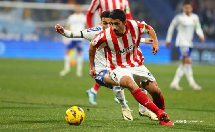 El Real Zaragoza se vuelve a ilusionar goleando al Sporting antes del derbi asturiano (3-0)