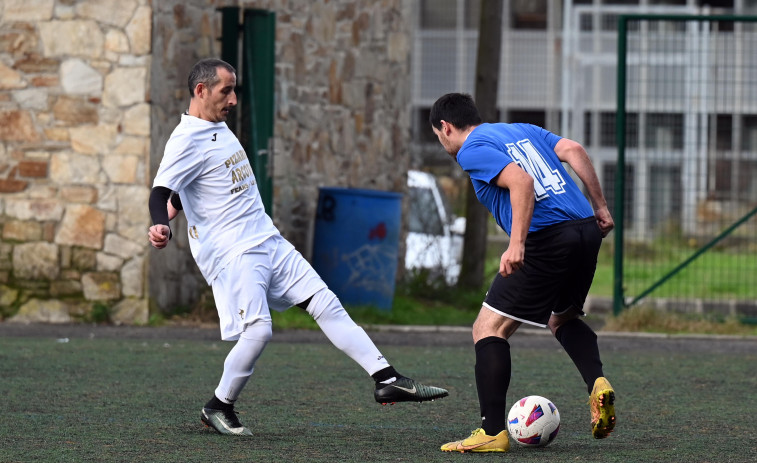 La Leo, primera en derrotar en el torneo a la Cervecería Garimbas