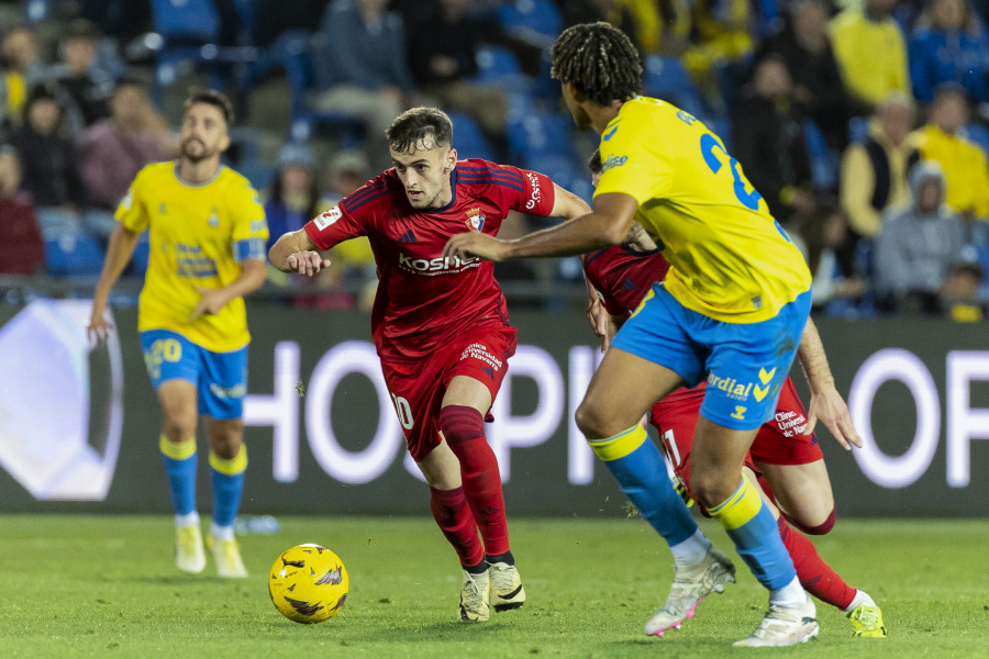 Las Palmas y Osasuna empatan con golazos de los capitanes ( 1-1)