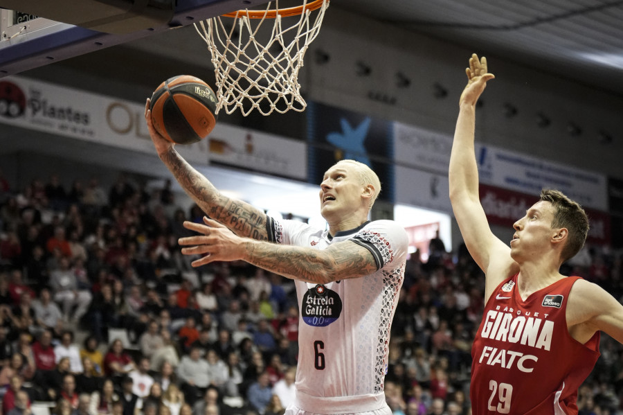 Juani Marcos le arrebata un triunfo de oro al Obradoiro sobre la bocina (78-77)