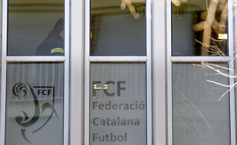 Los Mossos registran la sede de la Federación Catalana de Fútbol por presunto fraude