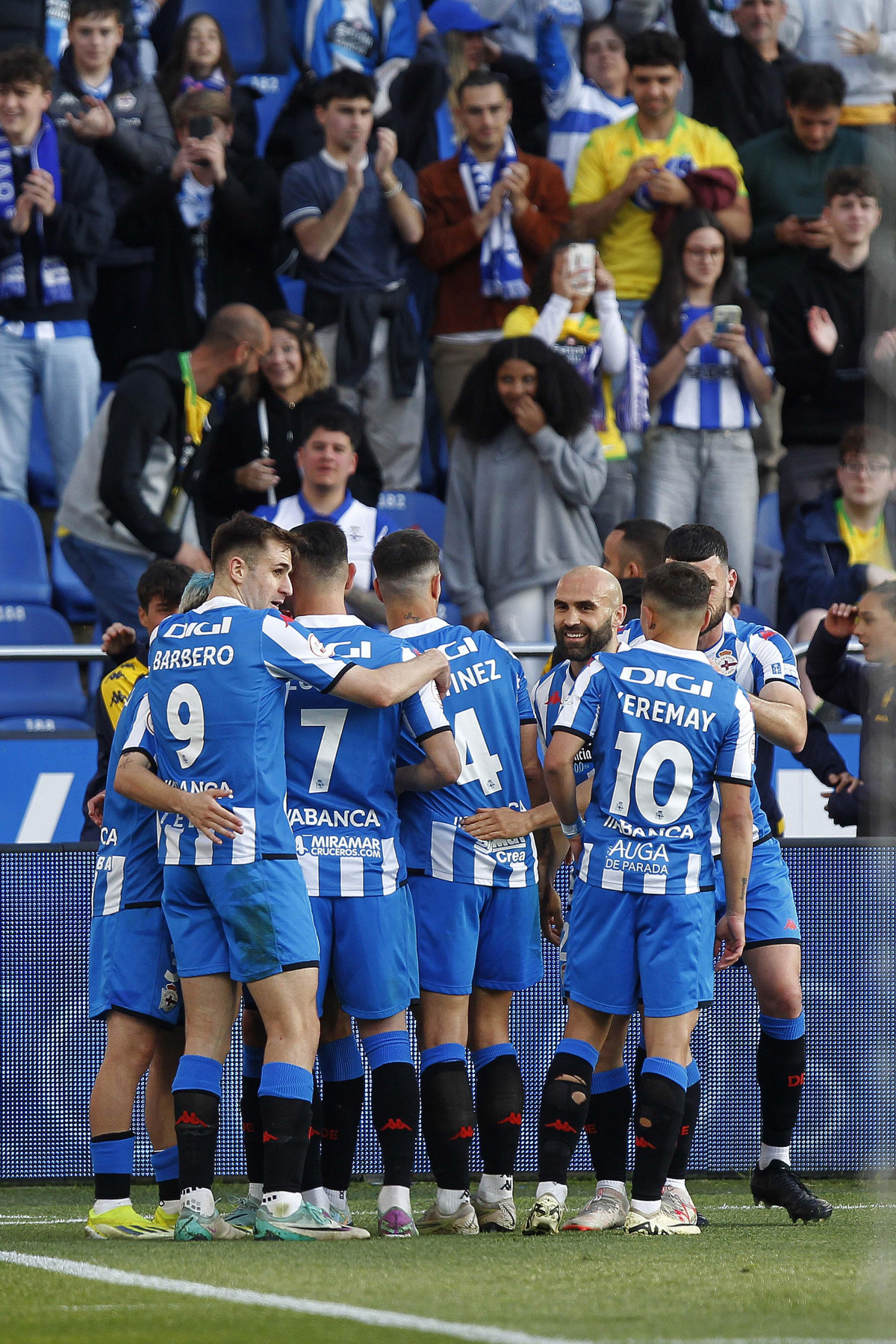 Así se vivió el Deportivo Arenteiro desde el césped y desde la grada @ Quintana (142)