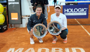 Sara Sorribes y Cristina Bucsa ganan el dobles femenino