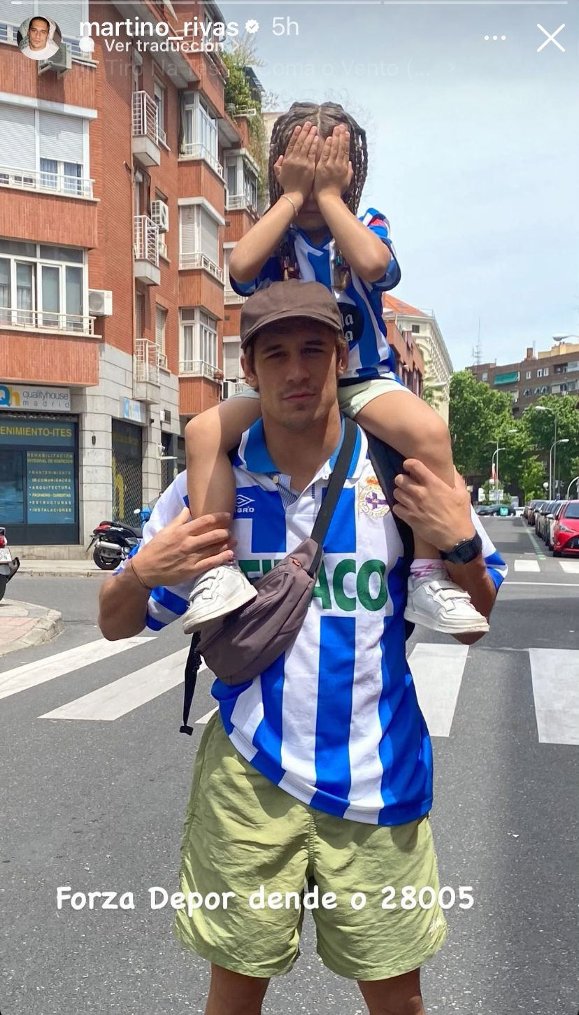 Martiu00f1o Rivas apoyando al Depor