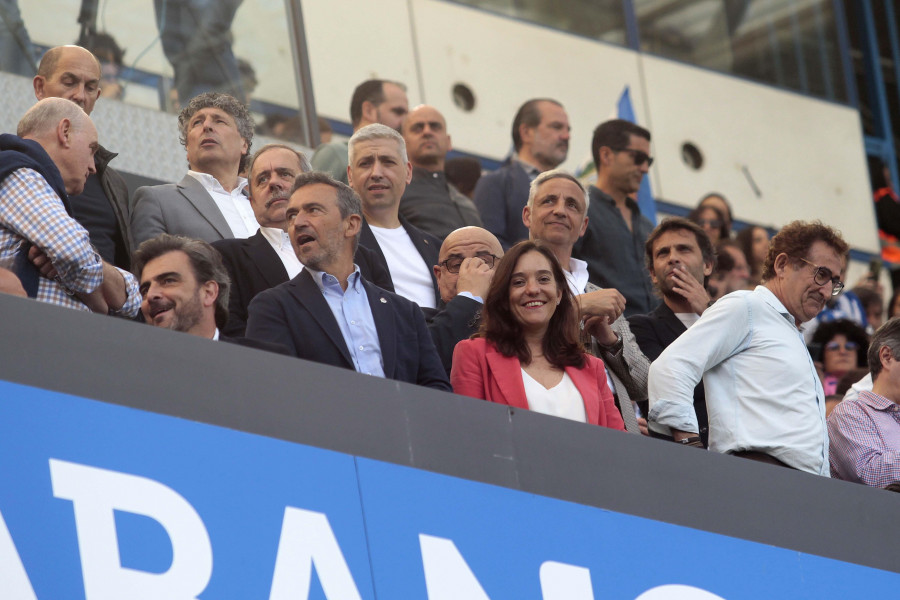 El Ayuntamiento de A Coruña lamenta que el Depor impida a los jugadores celebrar el ascenso en María Pita