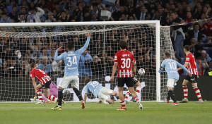 El canterano Hugo Álvarez acerca al Celta a la permanencia (2-1)