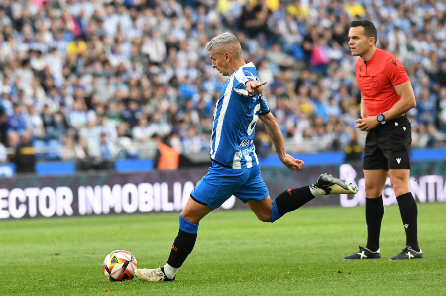 Salva Sevilla se estrena en el Depor con un gol de bandera