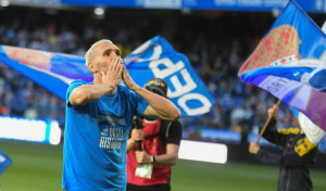 La celebración en Riazor: 'El Mambo', el 'Lucas se queda', el tinte de Idiakez...