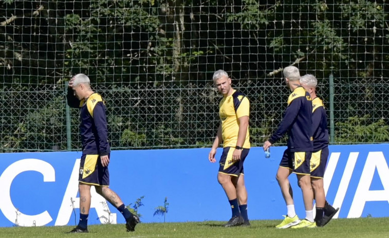 Ocho bajas en el primer entrenamiento semanal