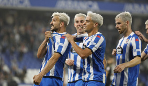 El orgullo del Depor le da ventaja ante un atrevido Castellón (2-1)