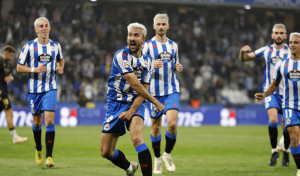 Pablo Martínez desea seguir jugando en el Depor