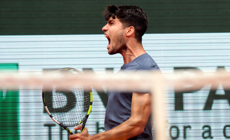 Alcaraz  derrotar a Félix Auger-Aliassime  y se cita con Tsitsipas