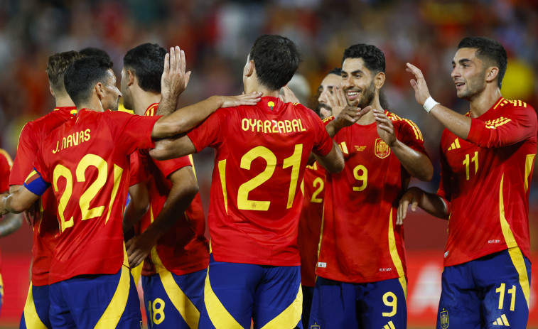 España golea a Andorra en su primer test previo a la Eurocopa (5-0)