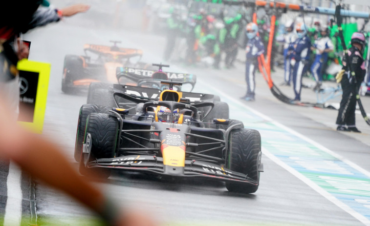 Verstappen tampoco teme a la lluvia y estira en Canadá su ventaja