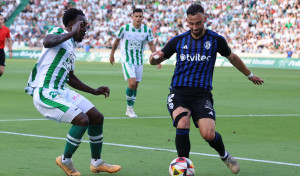 Nàstic, Córdoba, Barça Atlètic y Málaga siguen en la pelea por el ascenso a Segunda