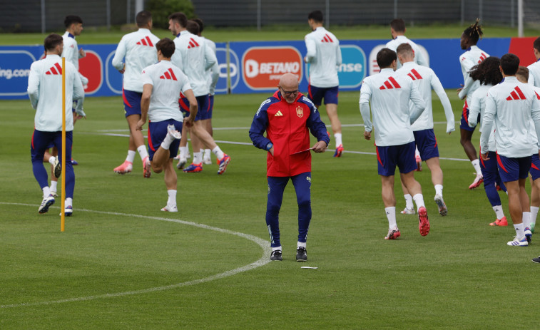 La selección española  trabaja la fuerza y la resistencia en su segundo día de entrenamiento