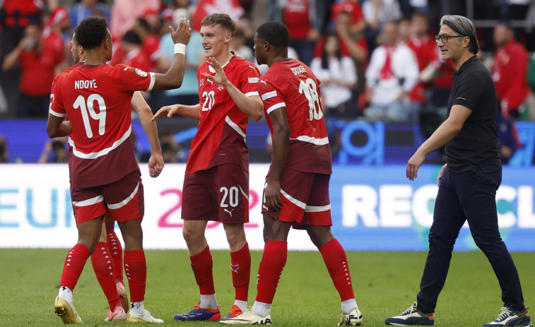 Eurocopa | Aebischer y Xhaka postulan a Suiza (1-3)