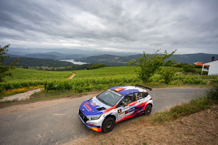 Iván Ares no levanta cabeza en el Rally de Ourense