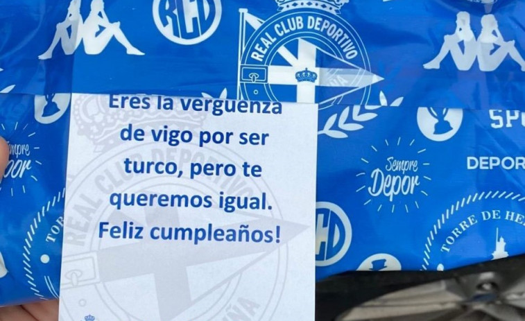 La 'cariñosa' dedicatoria del Deportivo a un aficionado de Vigo