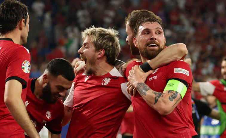 Apoteosis de Georgia, rival de España en octavos (2-0)