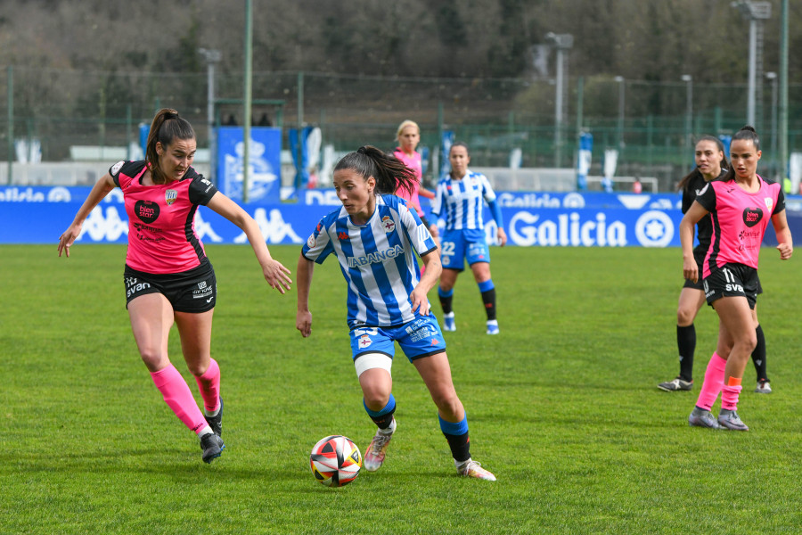 Lucía Martínez renueva por una temporada con el Depor Abanca