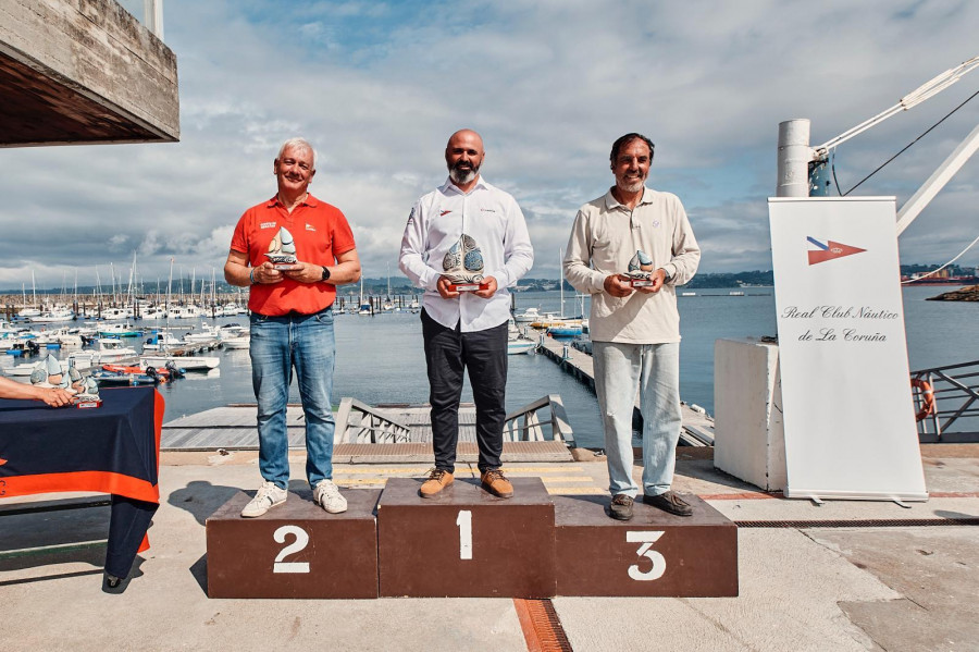 Miguel Fernández Vasco conquista su sexto título nacional de la clase Finn