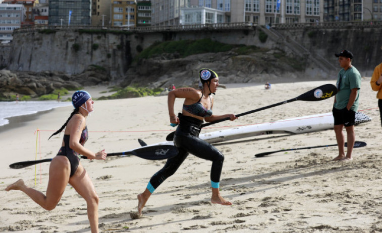 Casi 130 jóvenes participan en el campeonato gallego de socorrismo en A Coruña