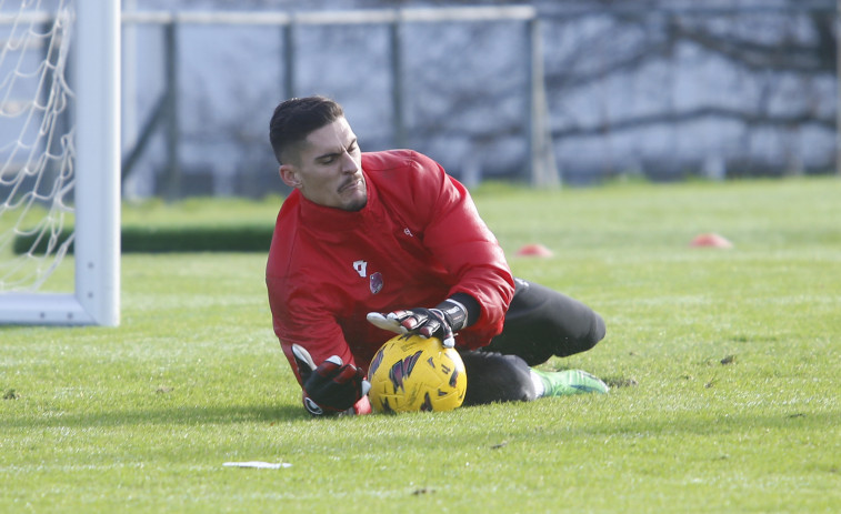 Ander Cantero, pretendido por el Depor, ficha por el Burgos