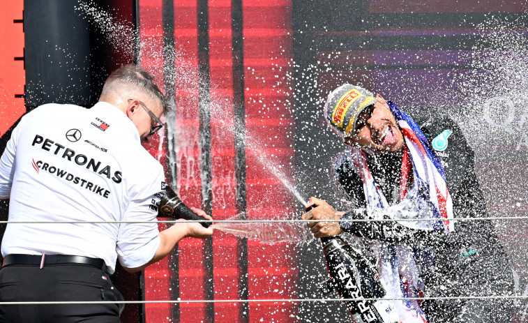 Hamilton gana en Silverstone y eleva a 104 su propio récord histórico de triunfos en la F1