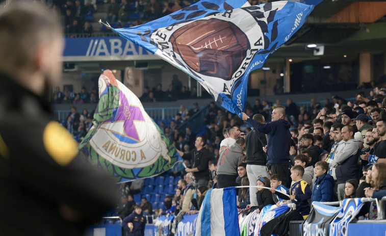 La generación Z del Depor se rasca el bolsillo para ir a Riazor