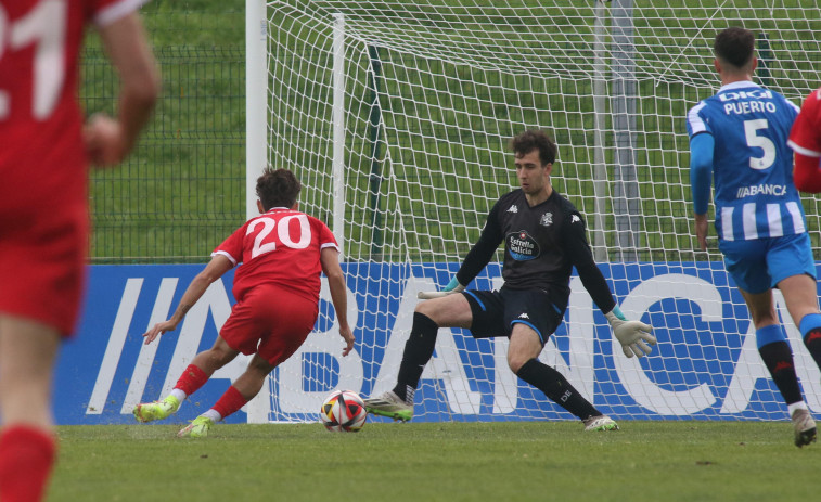 Se aclara la portería del Fabril: Alberto y Hugo Ríos se quedan y Brais Suárez se va cedido