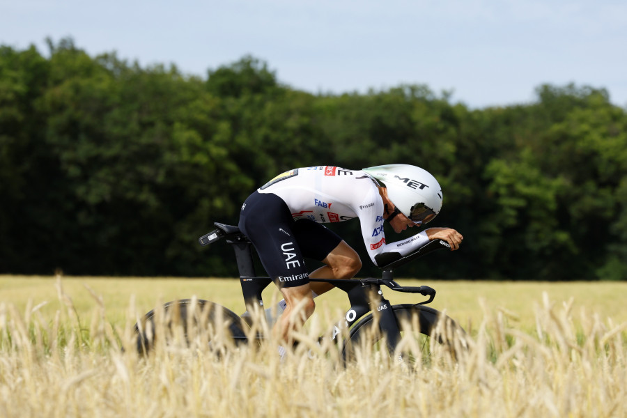 El español Juan Ayuso abadona el Tour de Francia