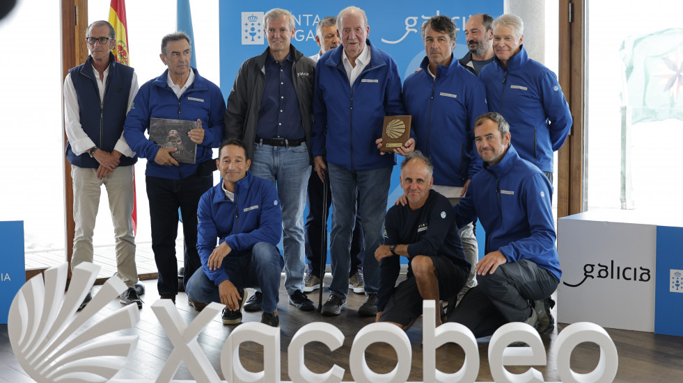 El 'Bribón', vencedor final del Trofeo Xacobeo de vela en Sanxenxo