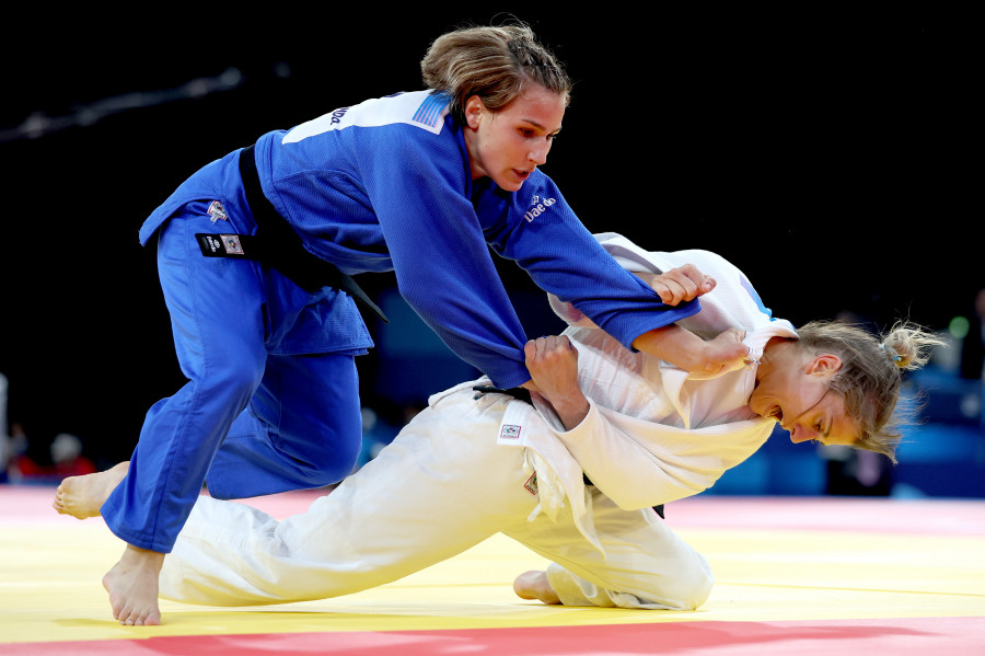 Laura Martínez cae en las semifinales de -48 kilos y peleará por el bronce