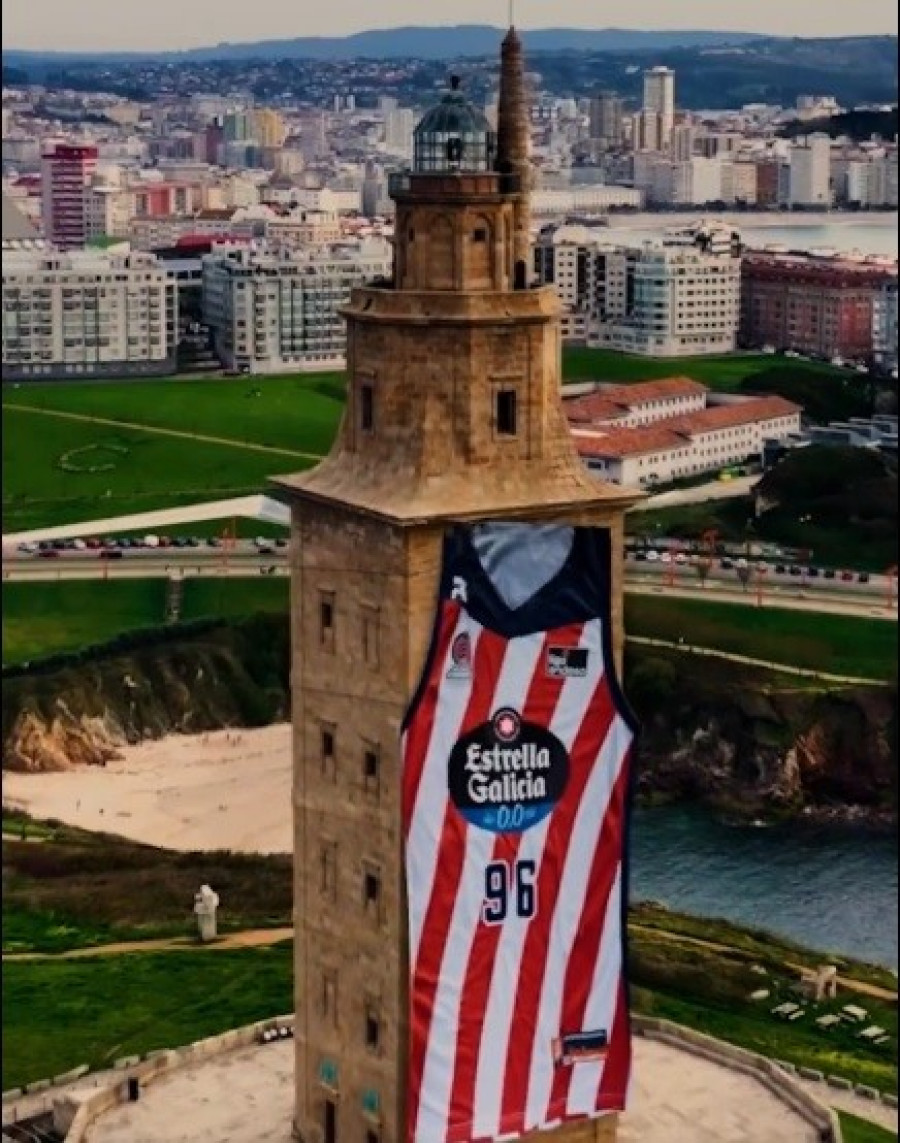 El Leyma presenta su camiseta para la ACB