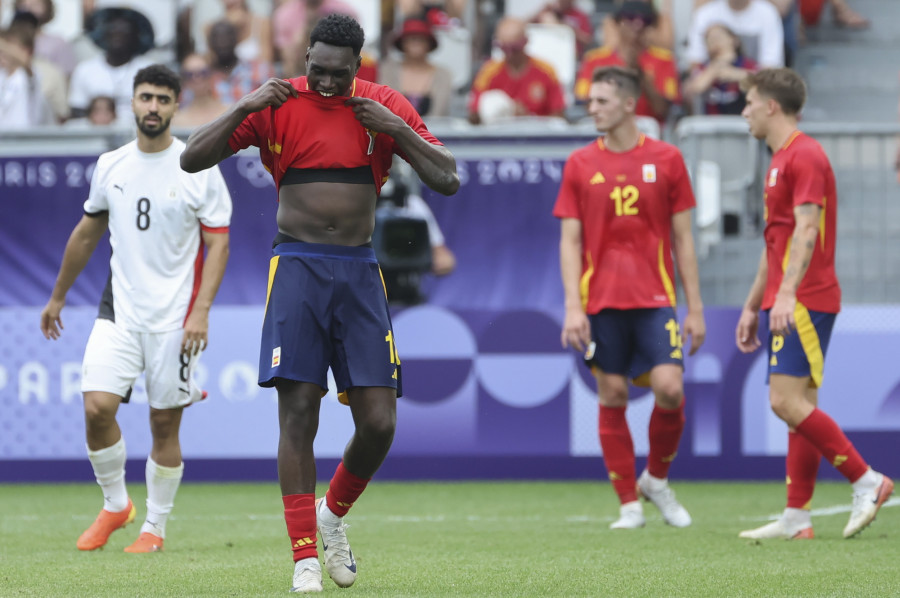 A España le fallan las rotaciones ante Egipto y pasa como segunda (1-2)