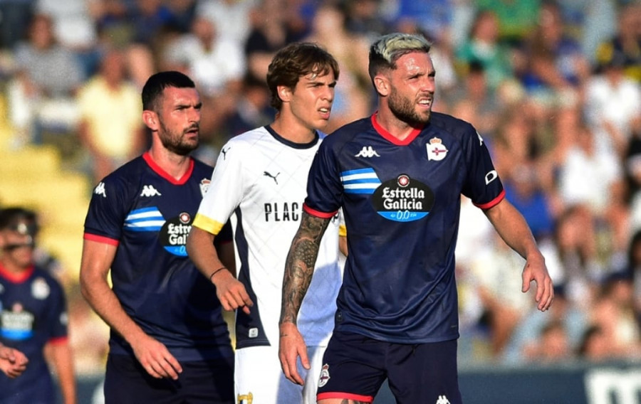 Dos chispazos de Lucas y Barbero evitan la derrota del Dépor en Famalicão (2-2)