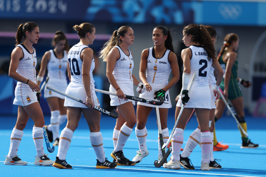 España sella el pasaporte a cuartos en hockey